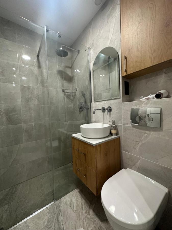 Mki Apartments - Zlota 69 Warsaw City Center Apartment Eksteriør bilde